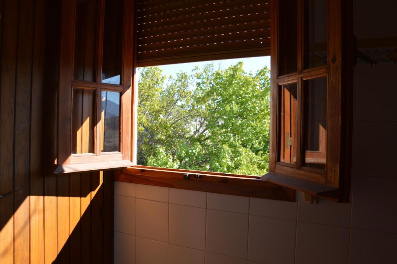 Ecoalbergue Rural De อัลโกโดนาเลส ภายนอก รูปภาพ